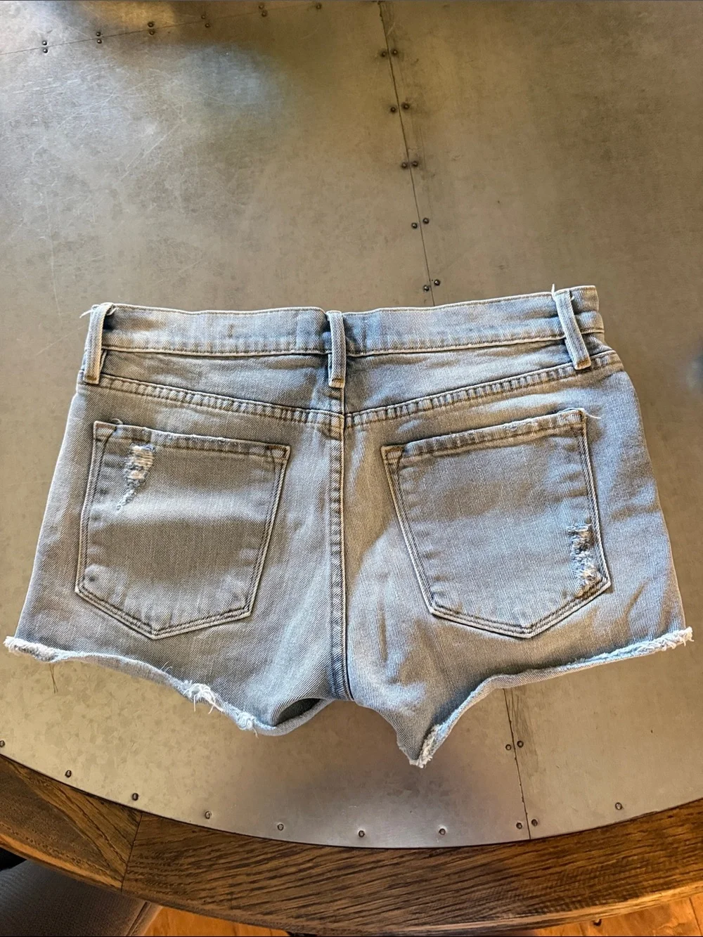 Frame Denim Light Blue Distressed Cutoff Jean Shorts, Le Cut Off, 26 - Picture 4 of 4